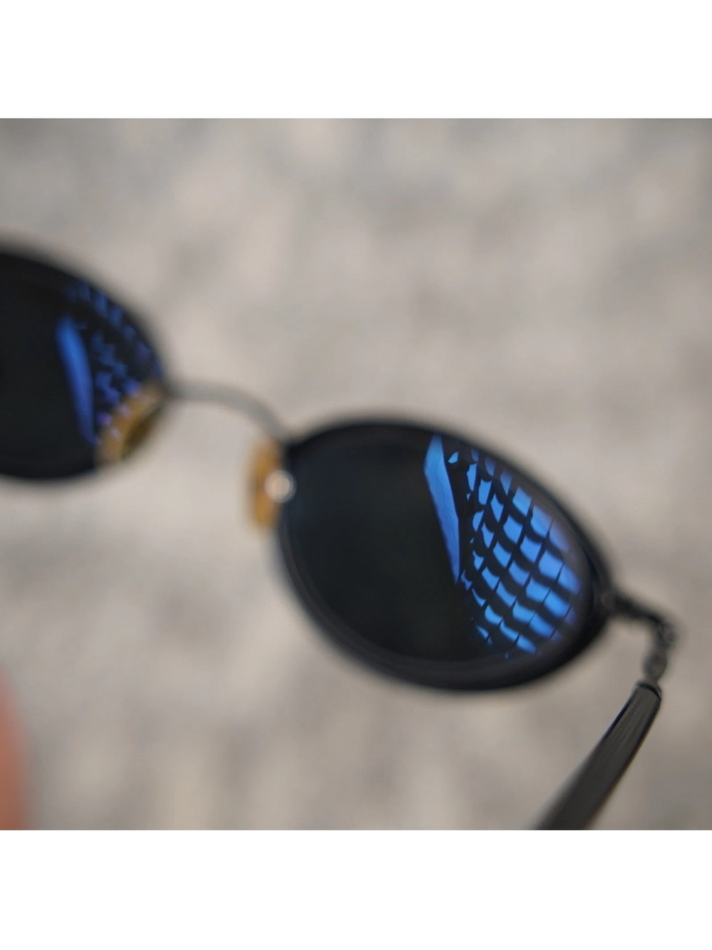 Maui Jim Lanikai Gloss Black Polarized Oval Sunglasses MJ-128-02 W/ Case 45-22 - Picture 10 of 15